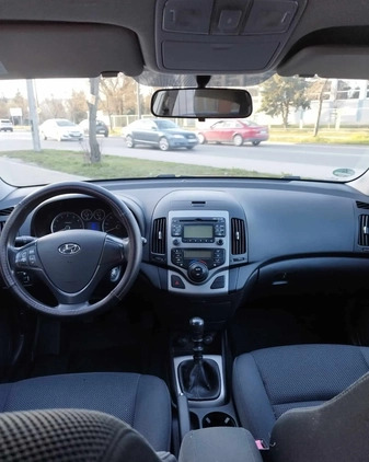 Hyundai I30 cena 15999 przebieg: 199900, rok produkcji 2008 z Radom małe 277